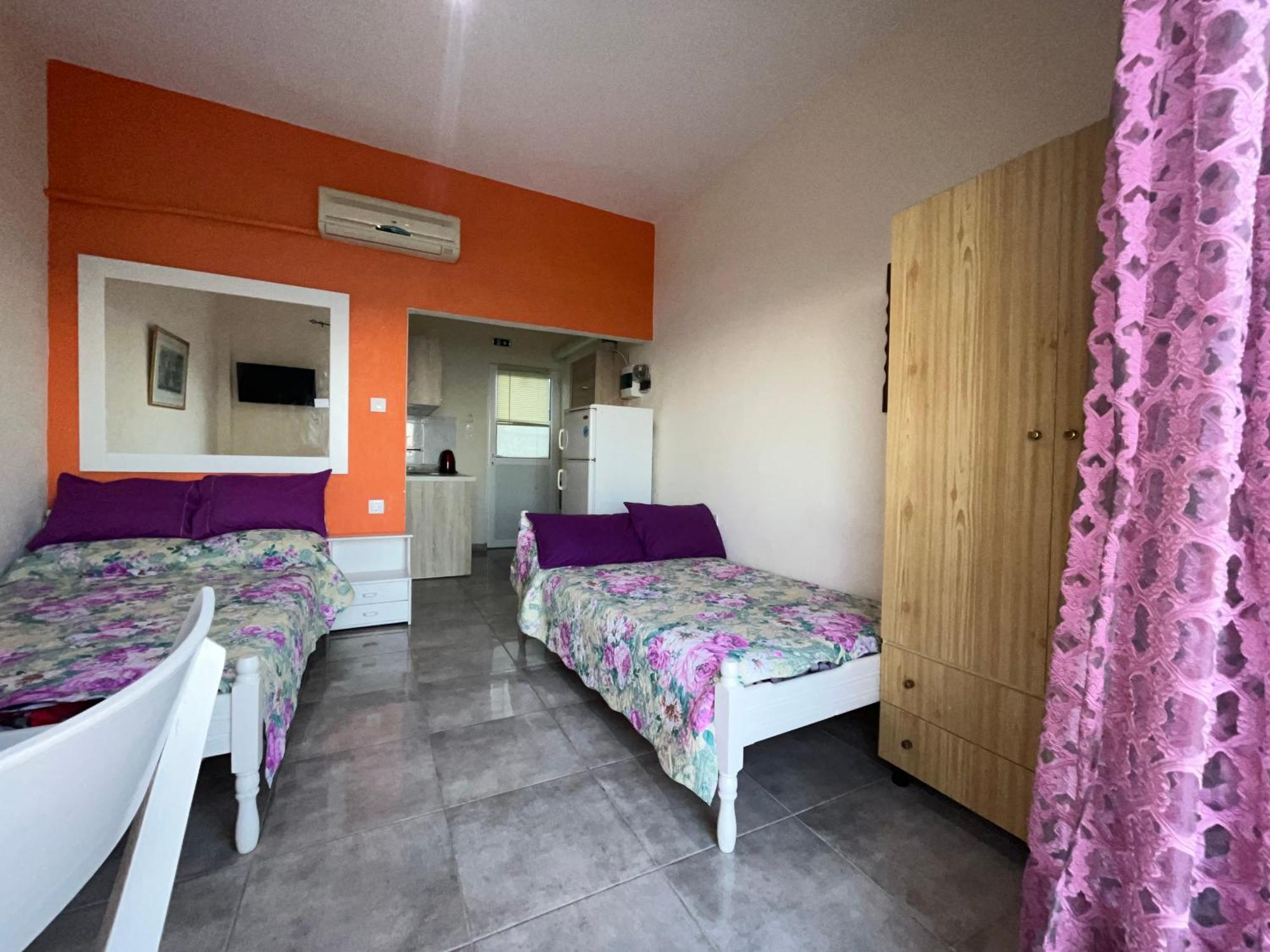 Villa Leonidas Koutsoupia Kókkinon Nerón Zimmer foto